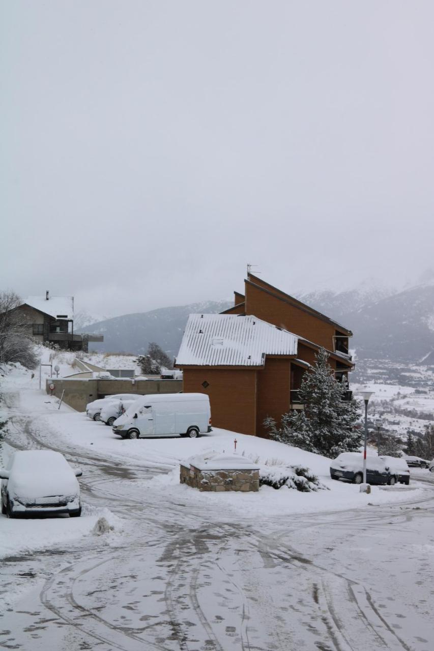 Charmant Appartement Les Temples Du Soleil Font-Romeu-Odeillo-Via Exterior photo